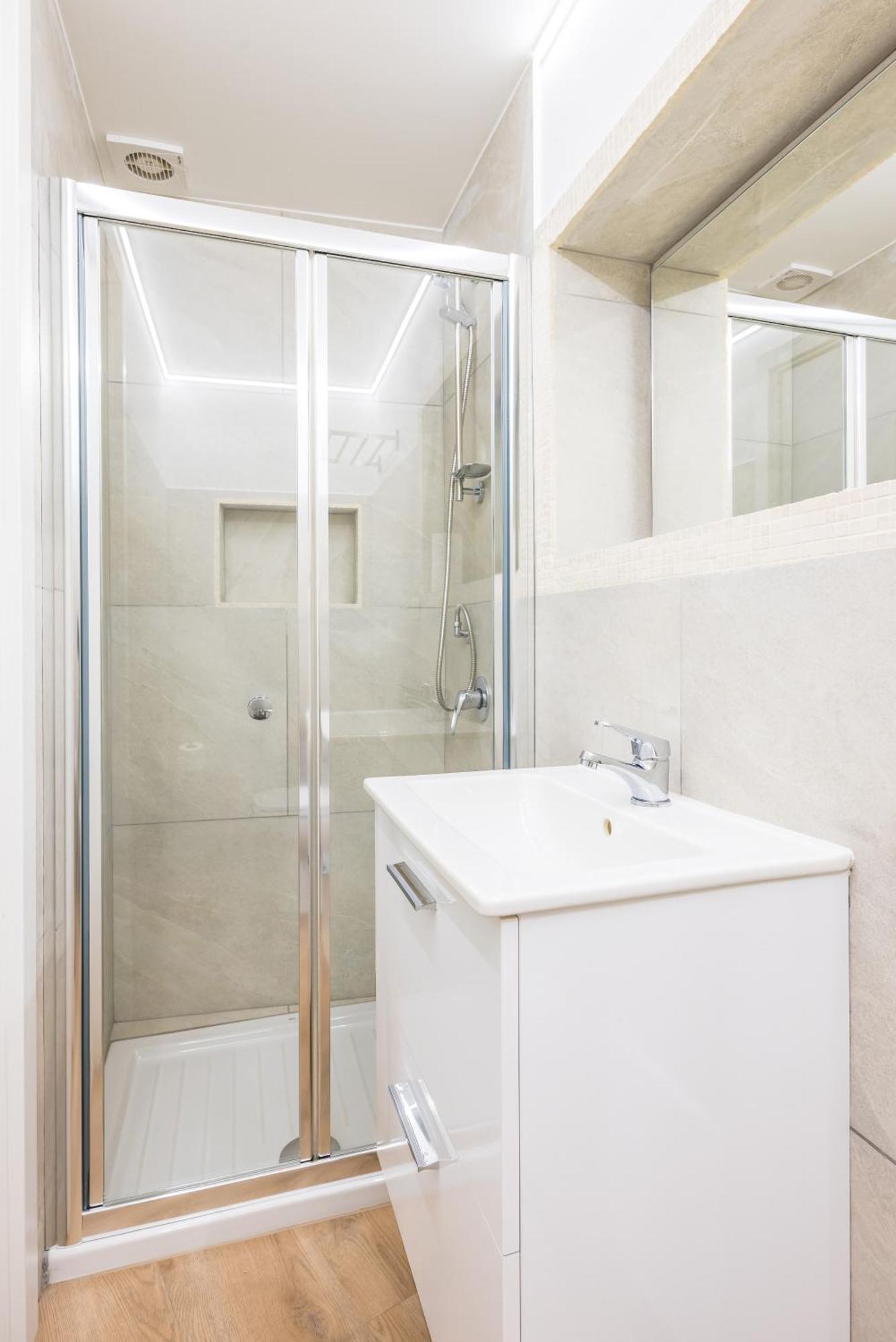 Lioy 25 By Napoliapartments Exteriör bild