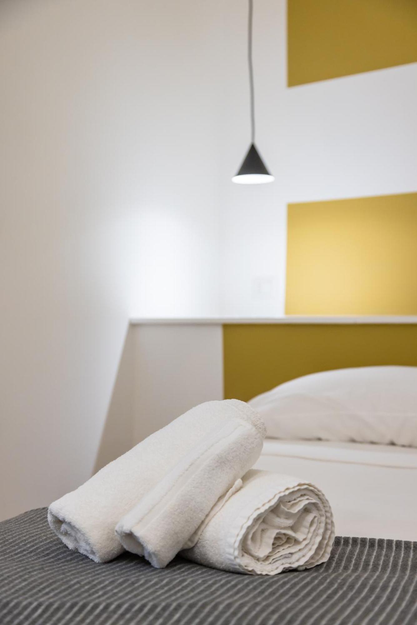 Lioy 25 By Napoliapartments Exteriör bild
